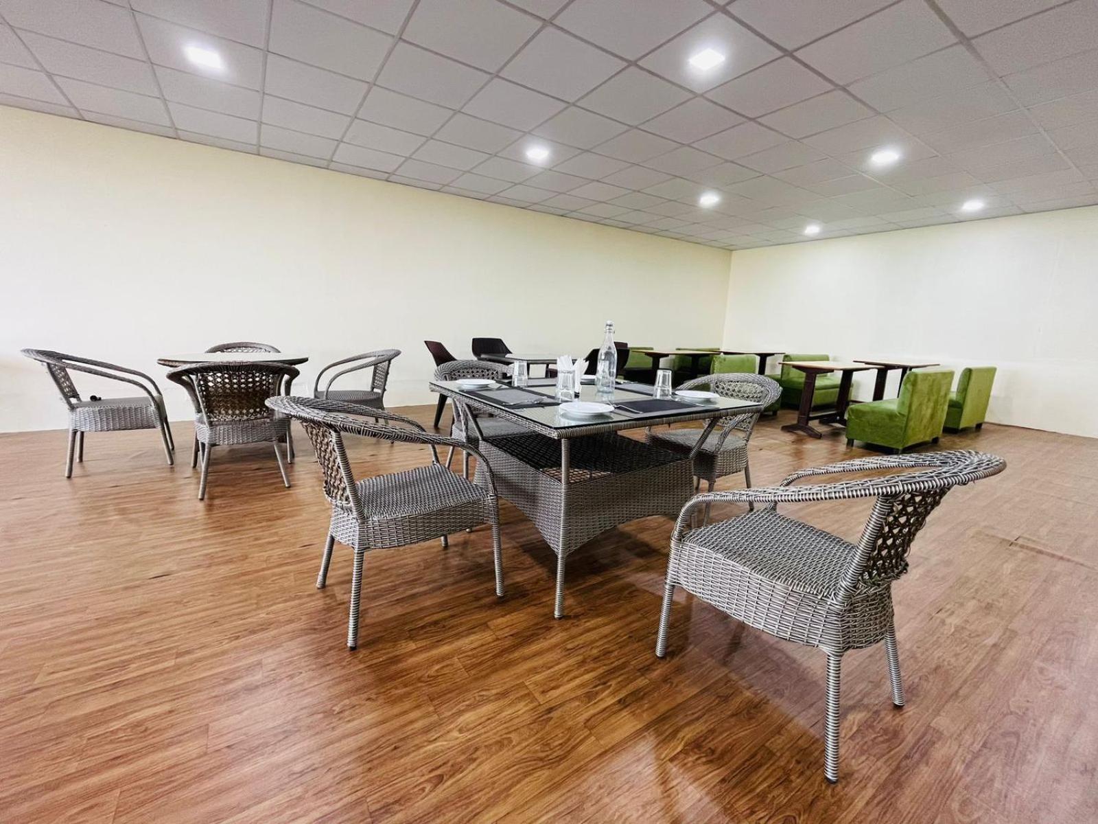 The Ashoka Inn 300Mts Walkable From Mall Road Shimla Exterior foto